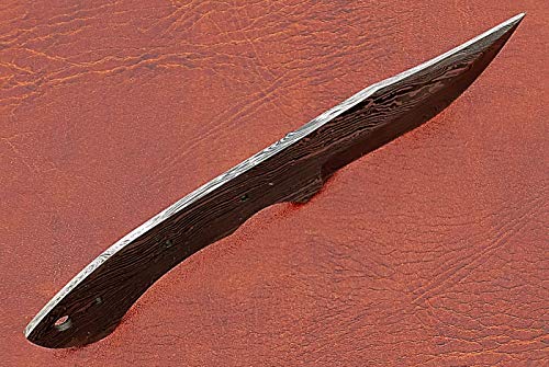 7.75 Inch Damascus Steel Skinning Knife Blade L477