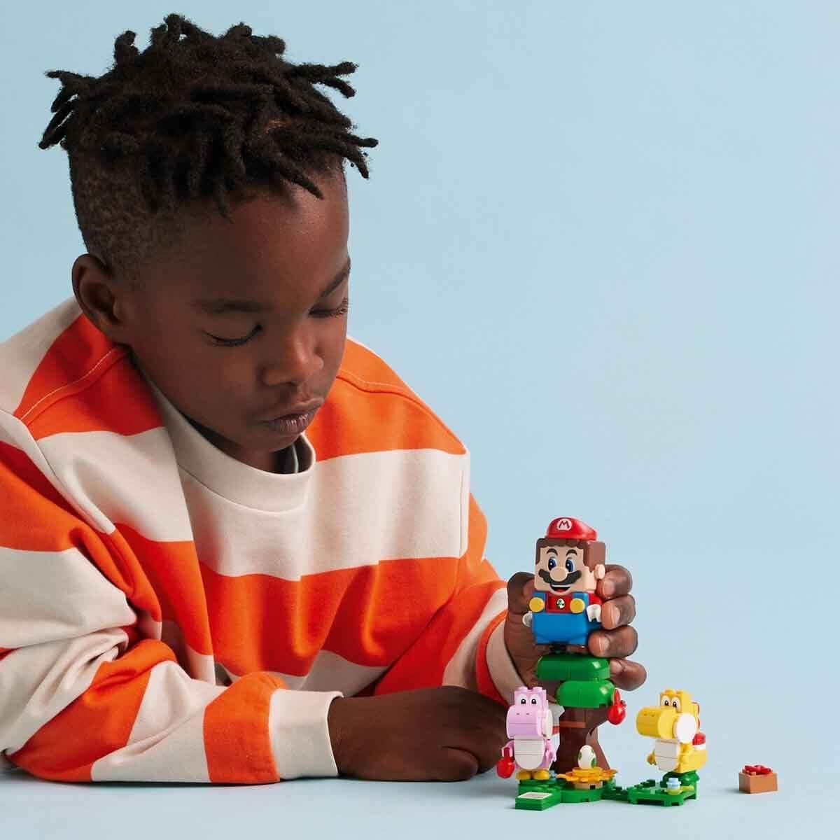 LEGO Super Mario Expansion Set with 2 Yoshi Figures N41376