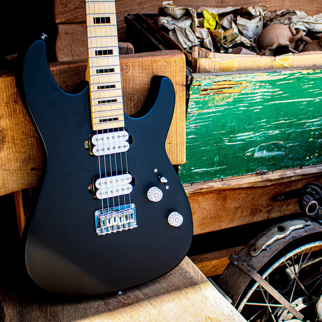 Satin Black Electric Guitar F554507