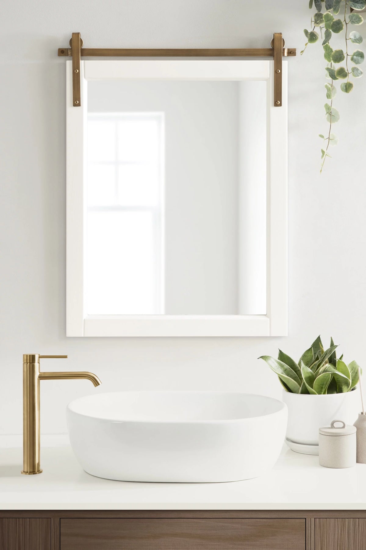 White and Antique Gold Wood Framed Wall Mirror R49056