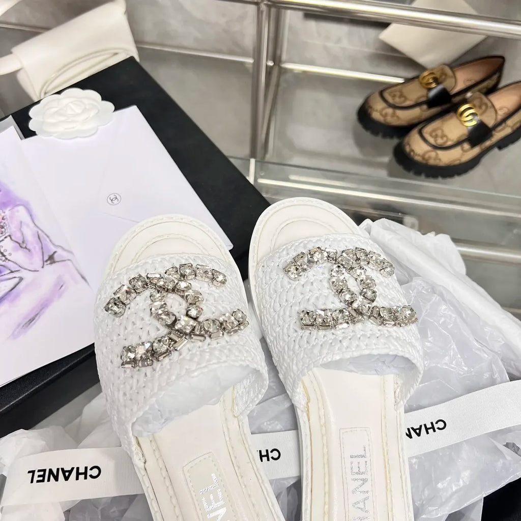 Women Slippers W615798