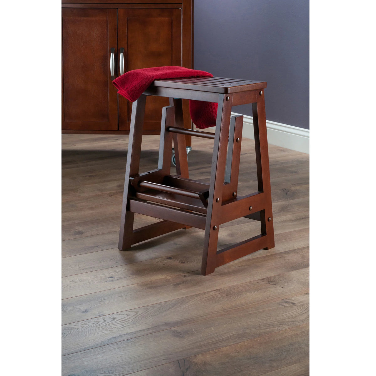Walnut Finish Step Stool U284