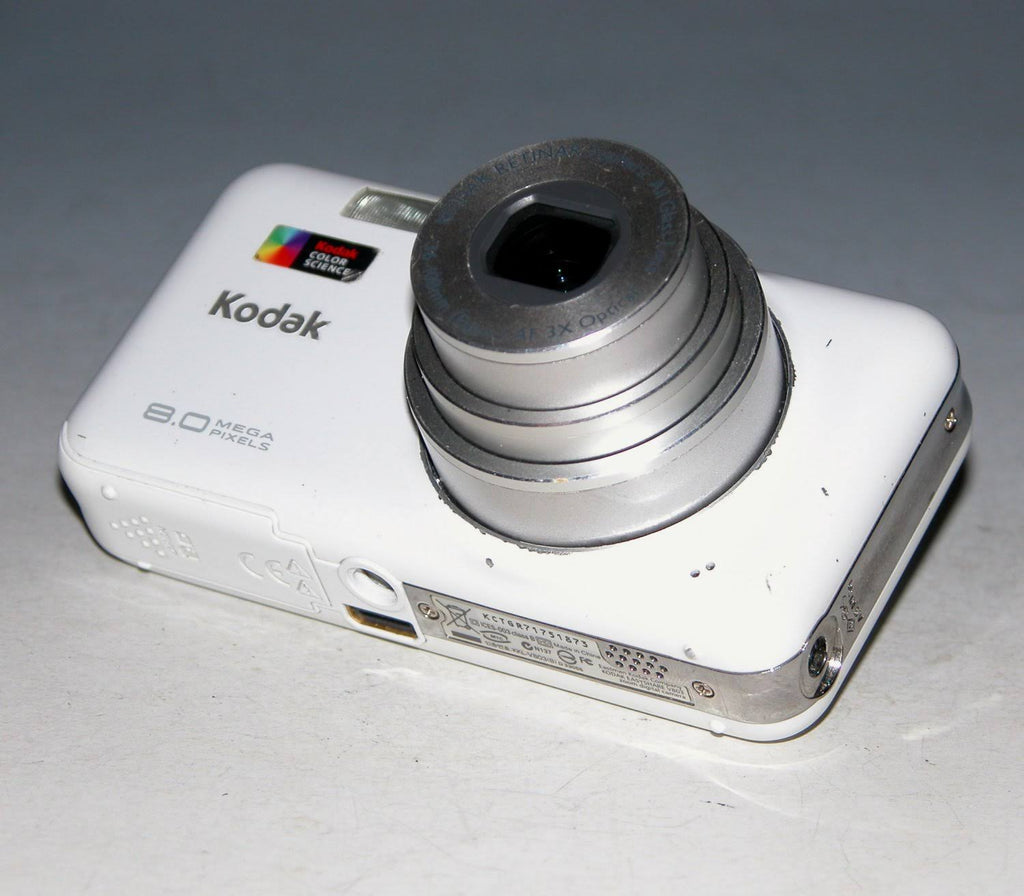 8.0MP Digital Camera G69027