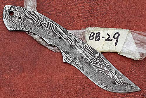 7.75 Inch Damascus Steel Skinning Knife Blade L477