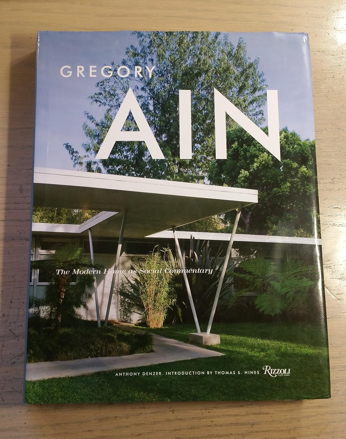 Gregory Ain: The Modern Home as Social Commentary L90064
