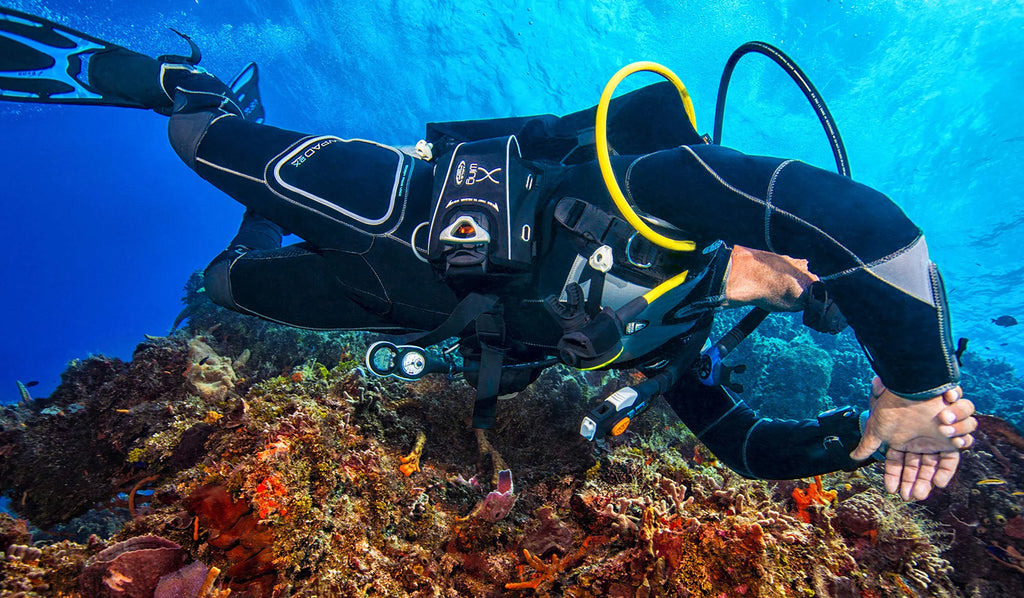 Black Scuba Fin Y30953