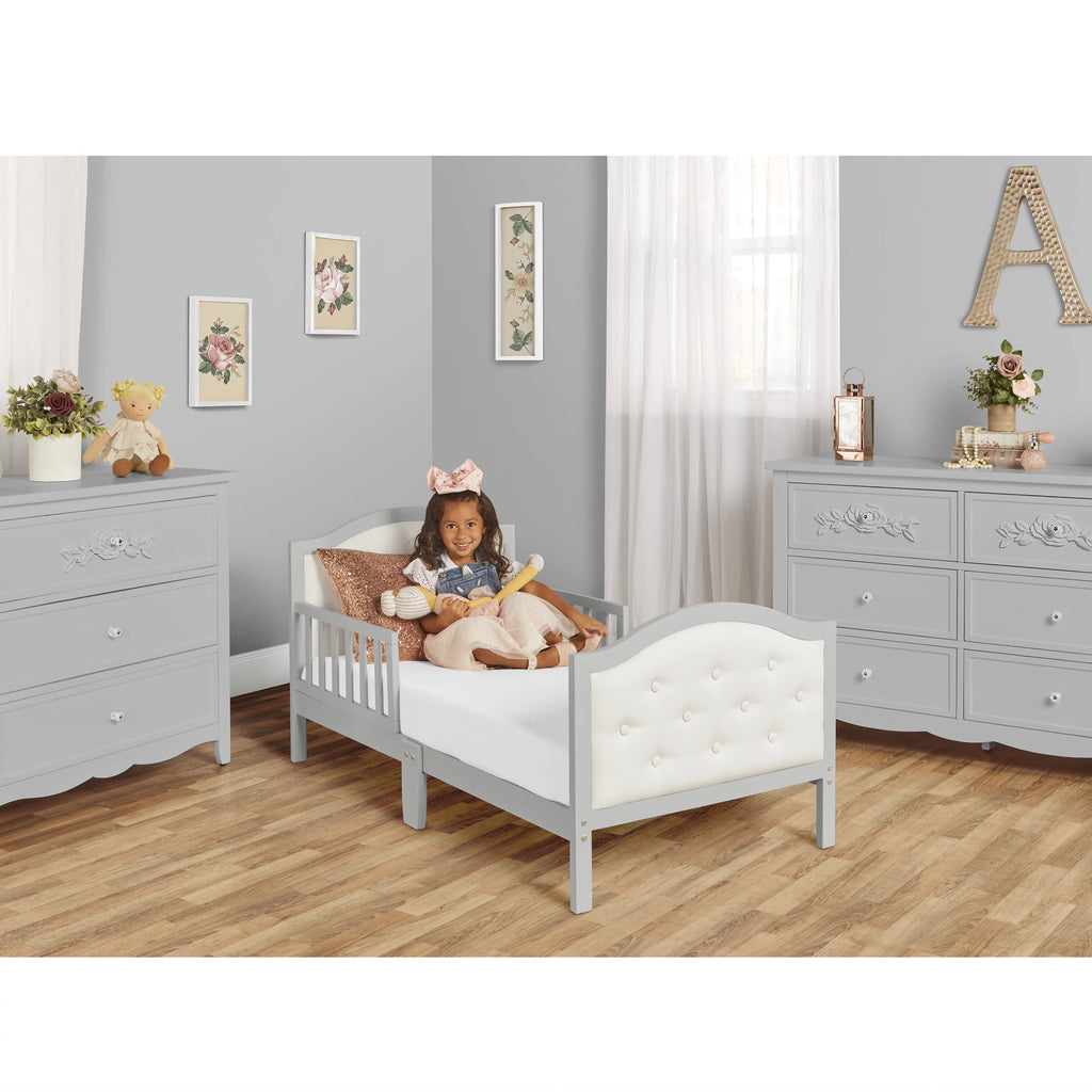 Grey Toddler Bed I7495