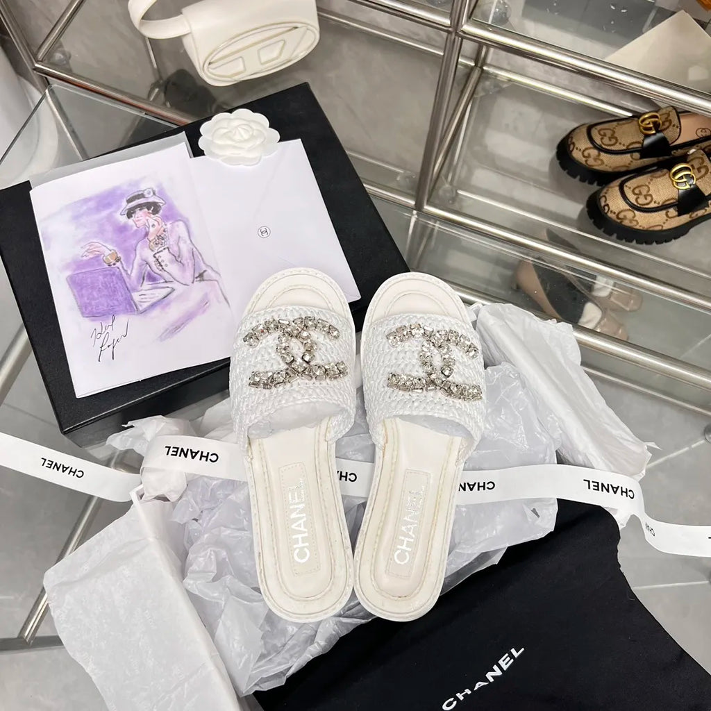 Women Slippers W615798