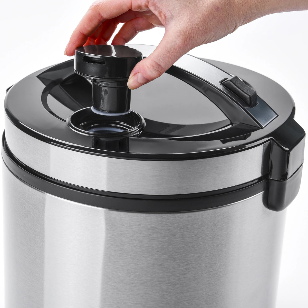 Digital Rice Cooker & Food Steamer R662